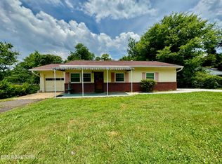 1404 Audena Ln, Knoxville, TN 37919