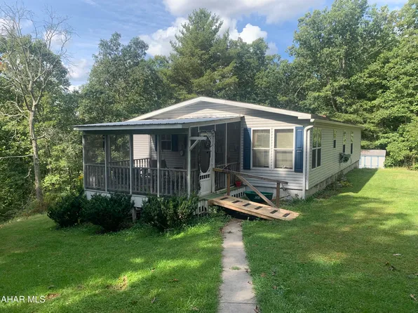 135 Polecat Hollow Rd, Hopewell, PA 16650