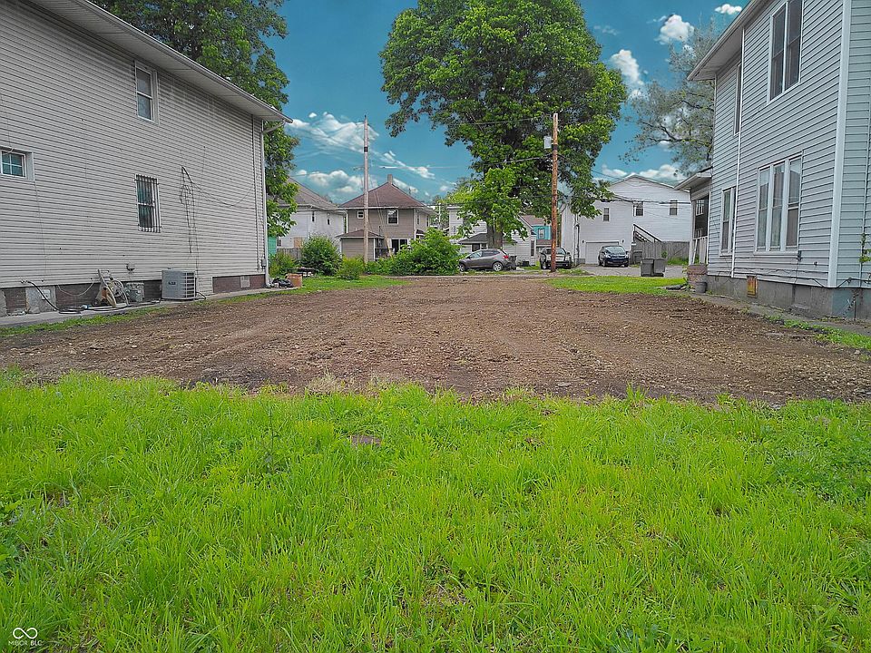 1st image of 3509-3511 N Illinois St