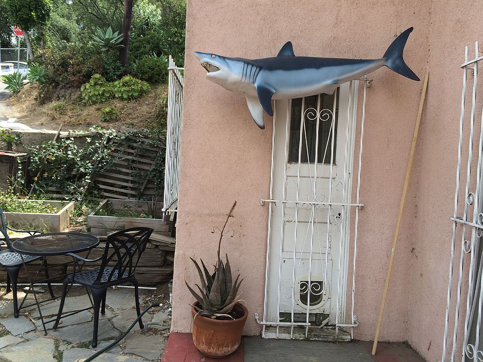 1st image of 2106 Cove Ave