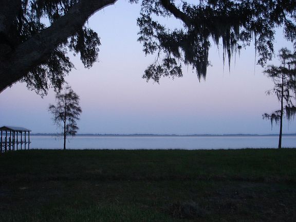2.5 Mile View - Lake Louisa State Park Across
