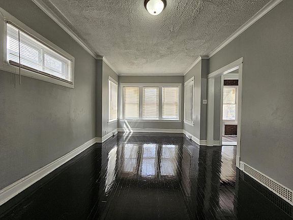 2nd image of 7617 S Eberhart Ave