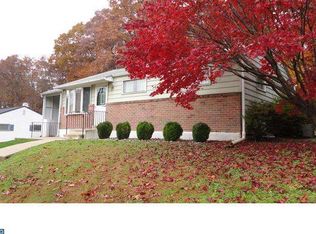 66 Carol Ln, Malvern, PA 19355
