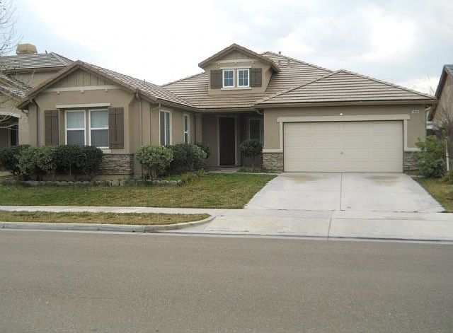 1st image of 1446 Hunter Creek Dr
