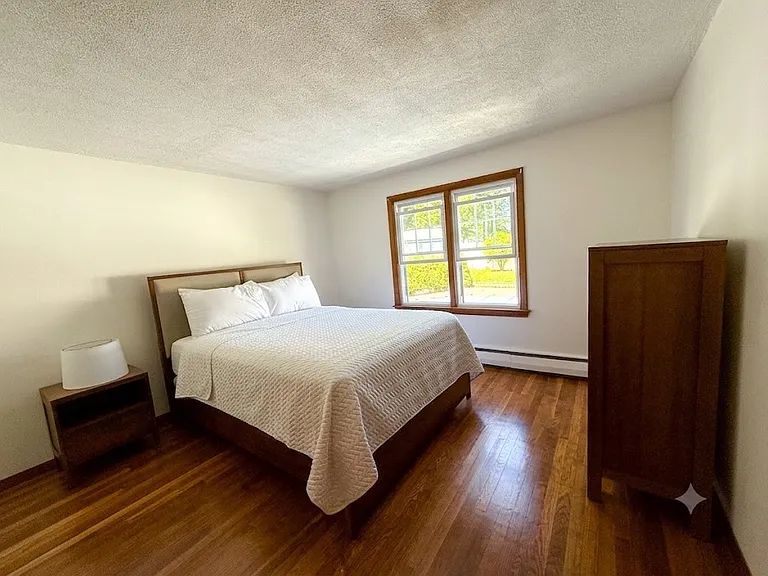 2 Sherwood Dr — Photo 15