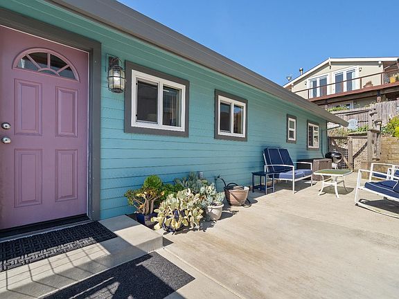 4th image of 38 Ocean View Avenue