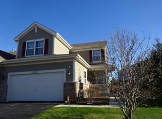 6N329 Whitmore Cir UNIT C, St Charles, IL 60174