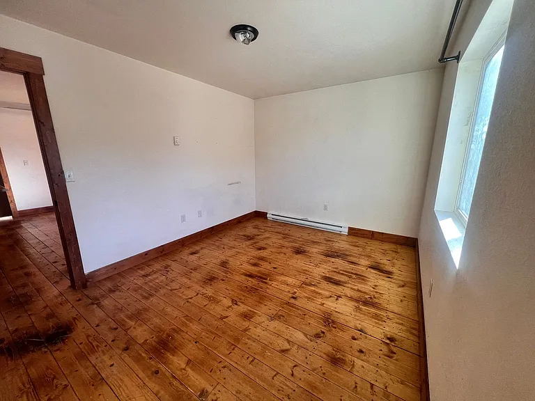 932 Saint Joe Ave — Photo 4
