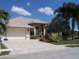 7109 Paramount Dr, Lake Worth, FL 33467