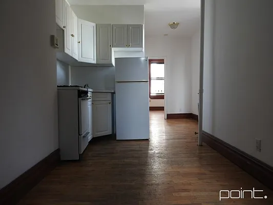 Rented by Point NYC | media 31