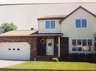 85 Jessica Ln, Depew, NY 14043