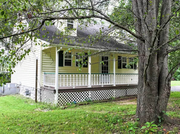 526 Richard McLaughlin Rd, Unicoi, TN 37692