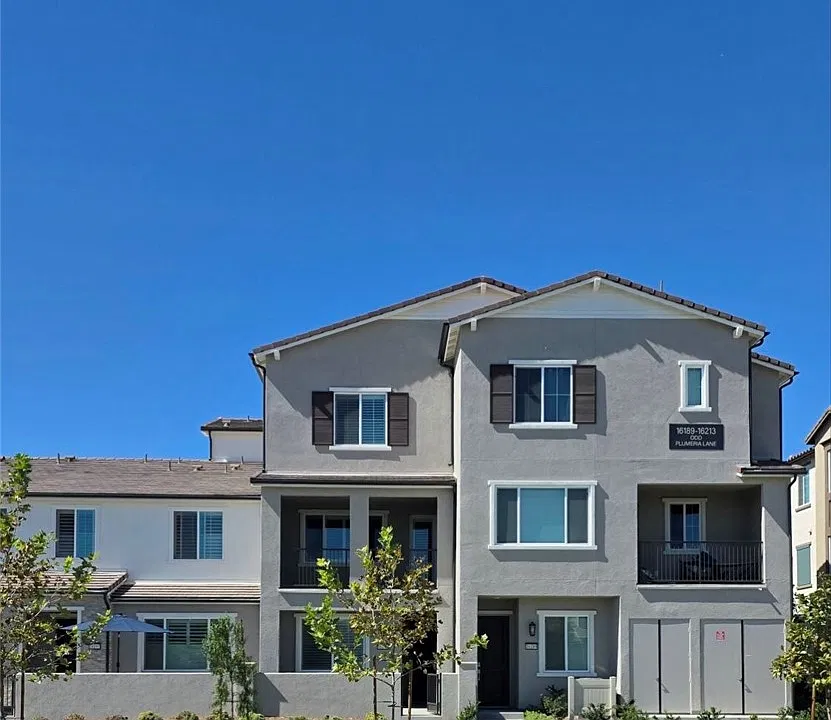 16195 Plumeria Ln
