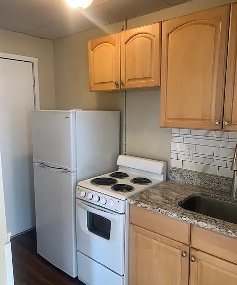 20 Coral Ave #10 — Photo 1