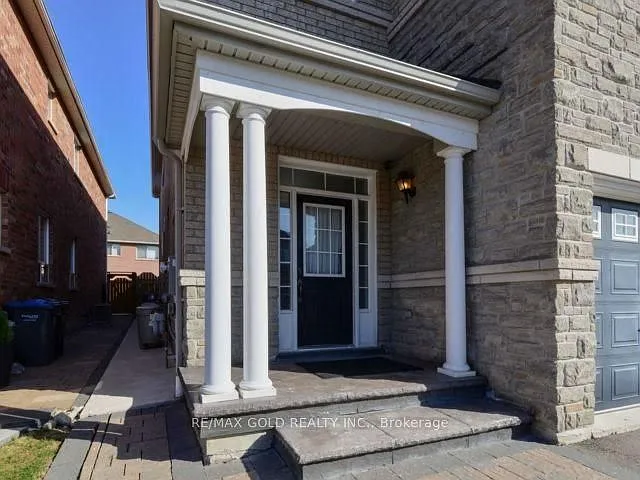3219 Cabano Cres — Photo 2