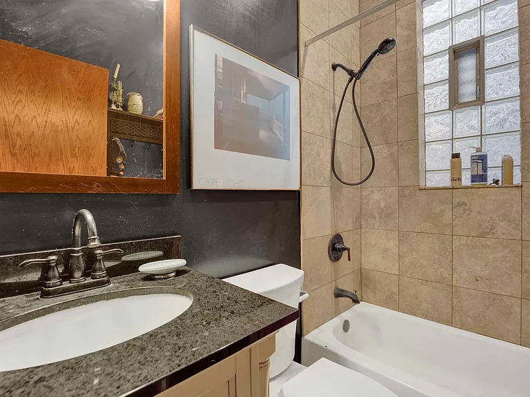1111 N Mozart St #2 — Photo 19
