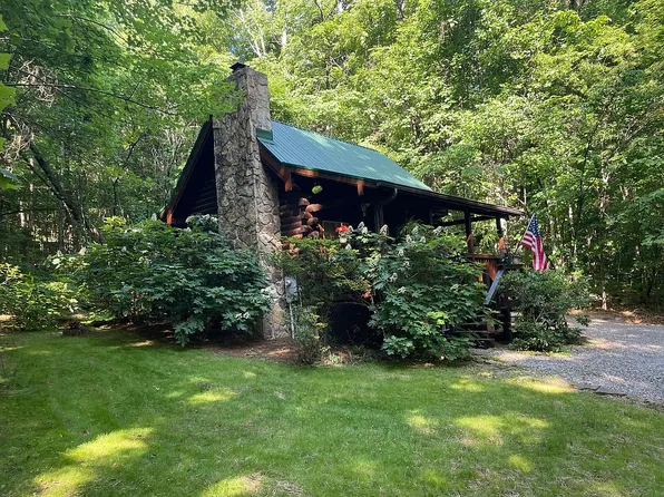 438 Starr Mountain Rd, Englewood, TN 37329