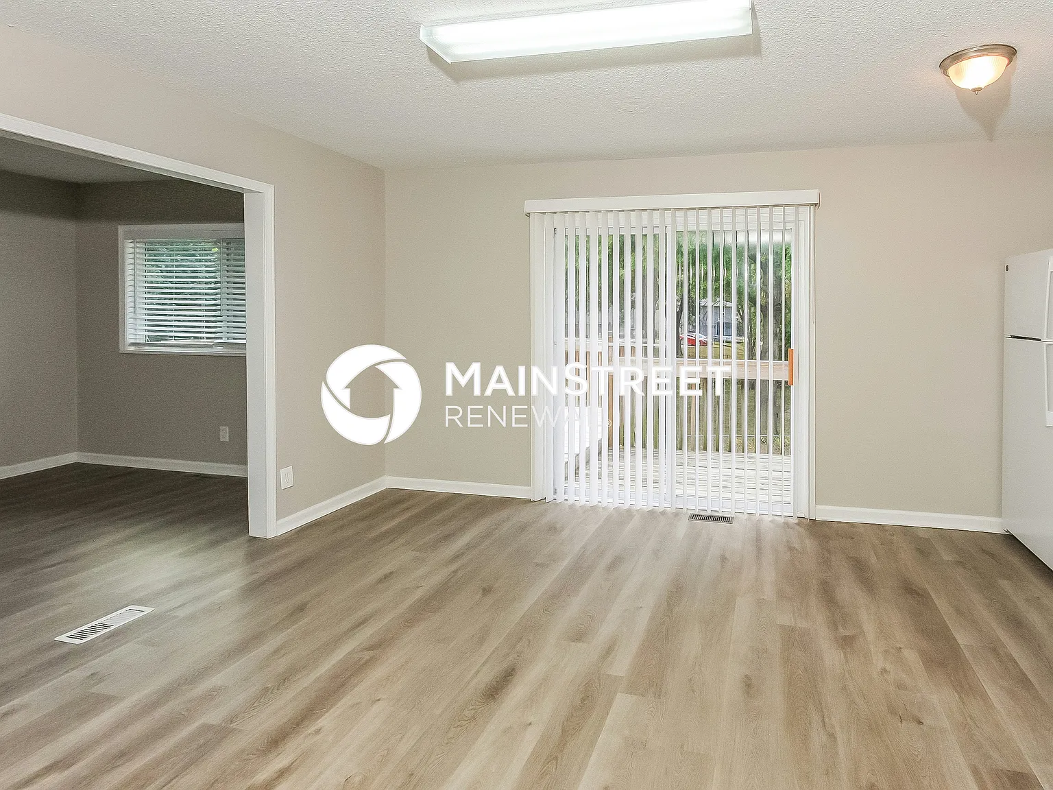 2724 Hutton Rd — Photo 4