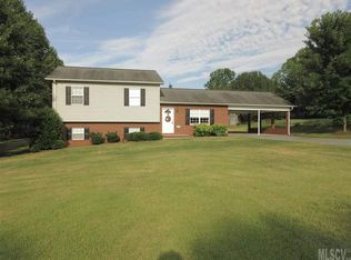 4770 North St, Conover, NC 28613