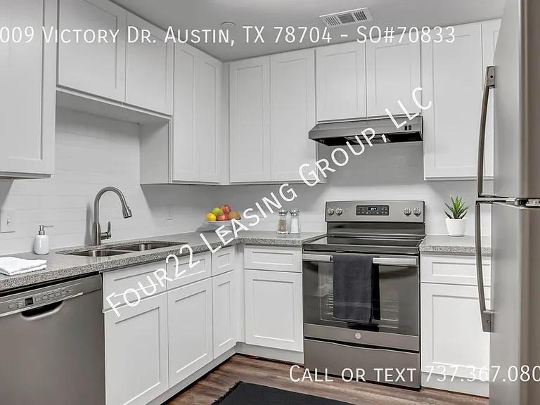 4009 Victory Dr #78704 — Photo 9