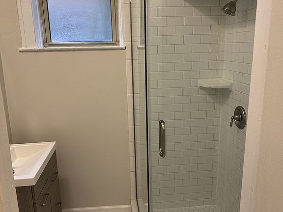 5th image of 5724-34 S Blackstone Ave #17310691