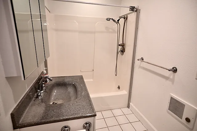 Bathroom - shower