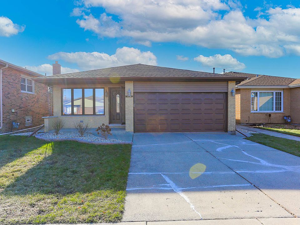 1119 Herbert Breclaw Dr, Calumet City, IL 60409 Zillow