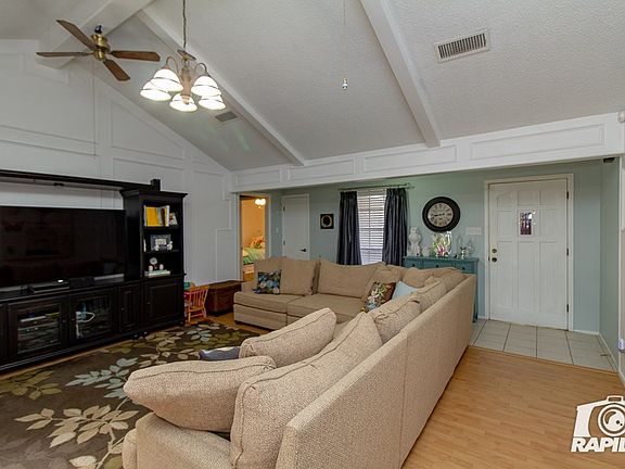 4th image of 4729 W Dengar Ave