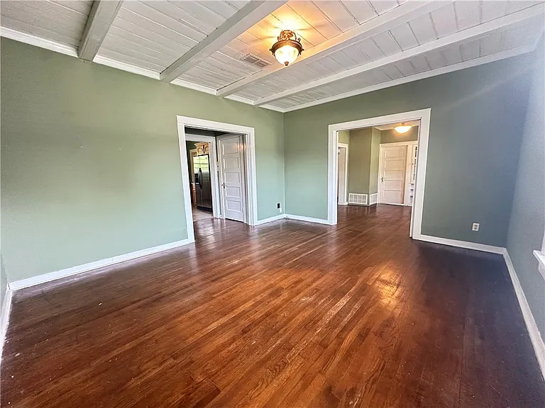 131 Dell Ave — Photo 8