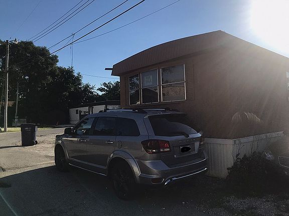 4th image of 7240 107th St Trailer 19