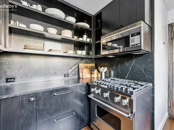 25 East Ninth Street image 5 of 23