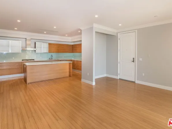 1283 Havenhurst Dr Unit 306, West Hollywood, CA 90046