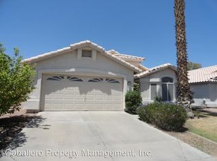 11812 S 44th St, Phoenix, AZ 85044
