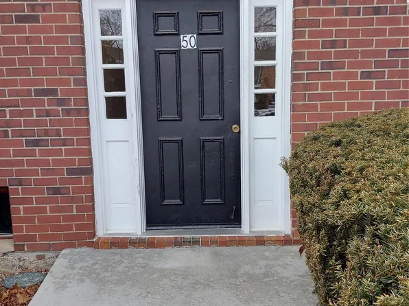 50 Bon Aire Cir APT C15, Suffern, NY 10901