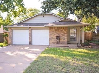 1109 Buttercup Cir, College Station, TX 77845