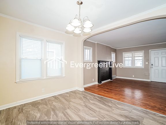 5th image of 1372 Duxberry Ave