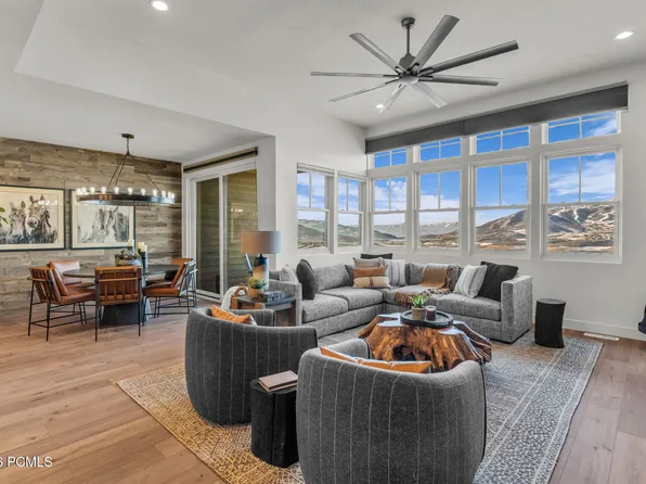 612 E Silver Hill Loop, Hideout, UT 84036