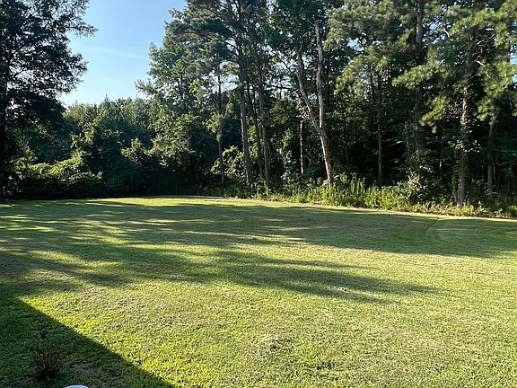 3rd image of 1134 Beech Springs Rd