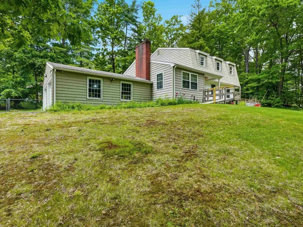 17 Rolling Ridge Road, Windham, NH 03087