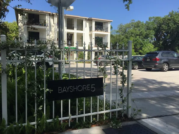Bayshore 5, 4905 S Elberon St Unit 101, Tampa, FL 33611