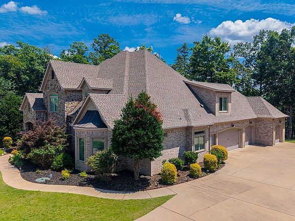 3rd image of 11150 Stonehill Dr