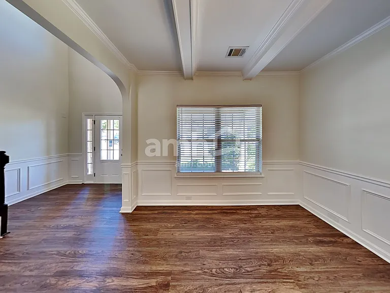 729 Rolling Downs Dr — Photo 5