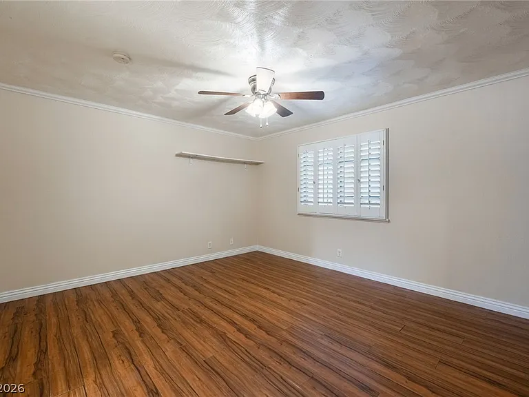 7084 Burcot Ave #J21 — Photo 7
