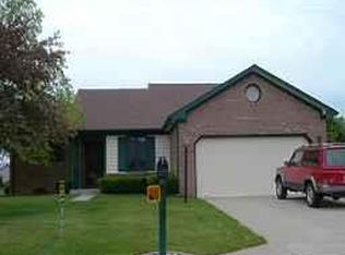 8902 W Sunbow Dr, Indianapolis, IN