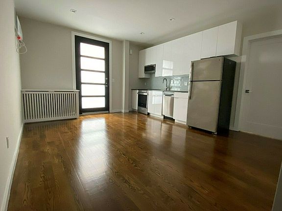 4th image of 711 Ocean Ave #K1