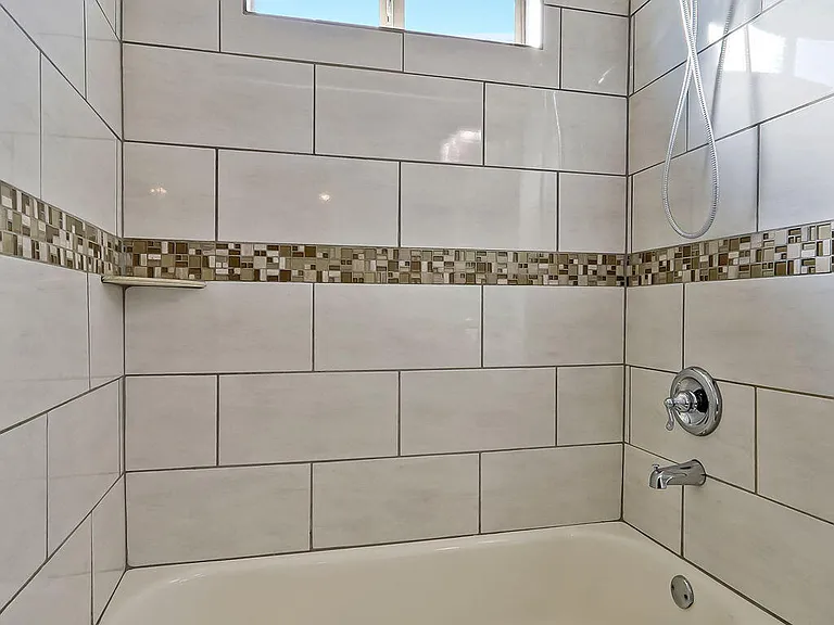 3921 Desert Dunes Dr — Photo 34