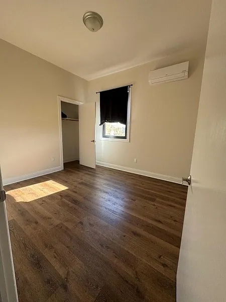 2 bed, 1.0 bath, $2,350 — Photo 4