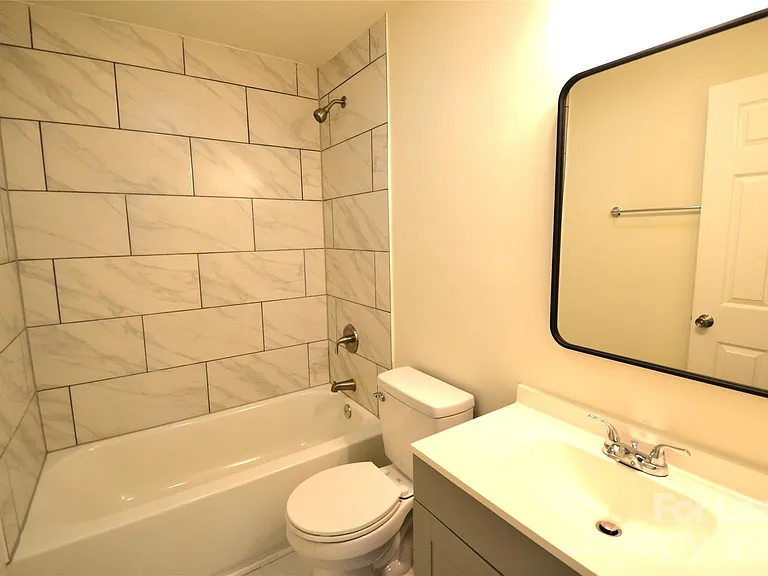 220 Odell Dr NW — Photo 18