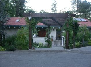 11 El Dorado Ln, Orinda, CA 94563