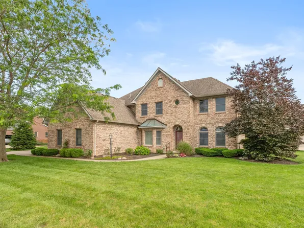 725 Ridge Gate Dr, Brownsburg, IN 46112